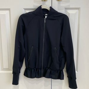 LULULEMON JACKET